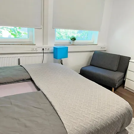 Group Oasis In Cinema, Pool Table, 17 Beds Apartment Munich
