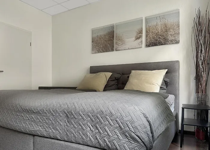 Appartement Gruppen Oase Kino, Billardtisch & 17 Betten